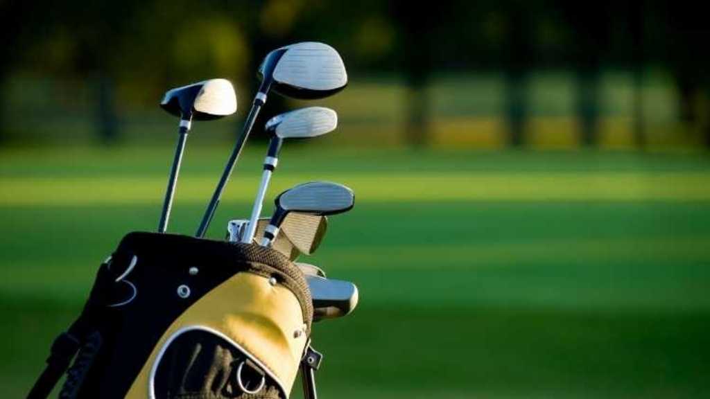 Golf-Club